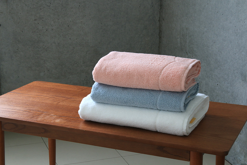 結婚祝いや出産祝いにおすすめの記念のバスタオル