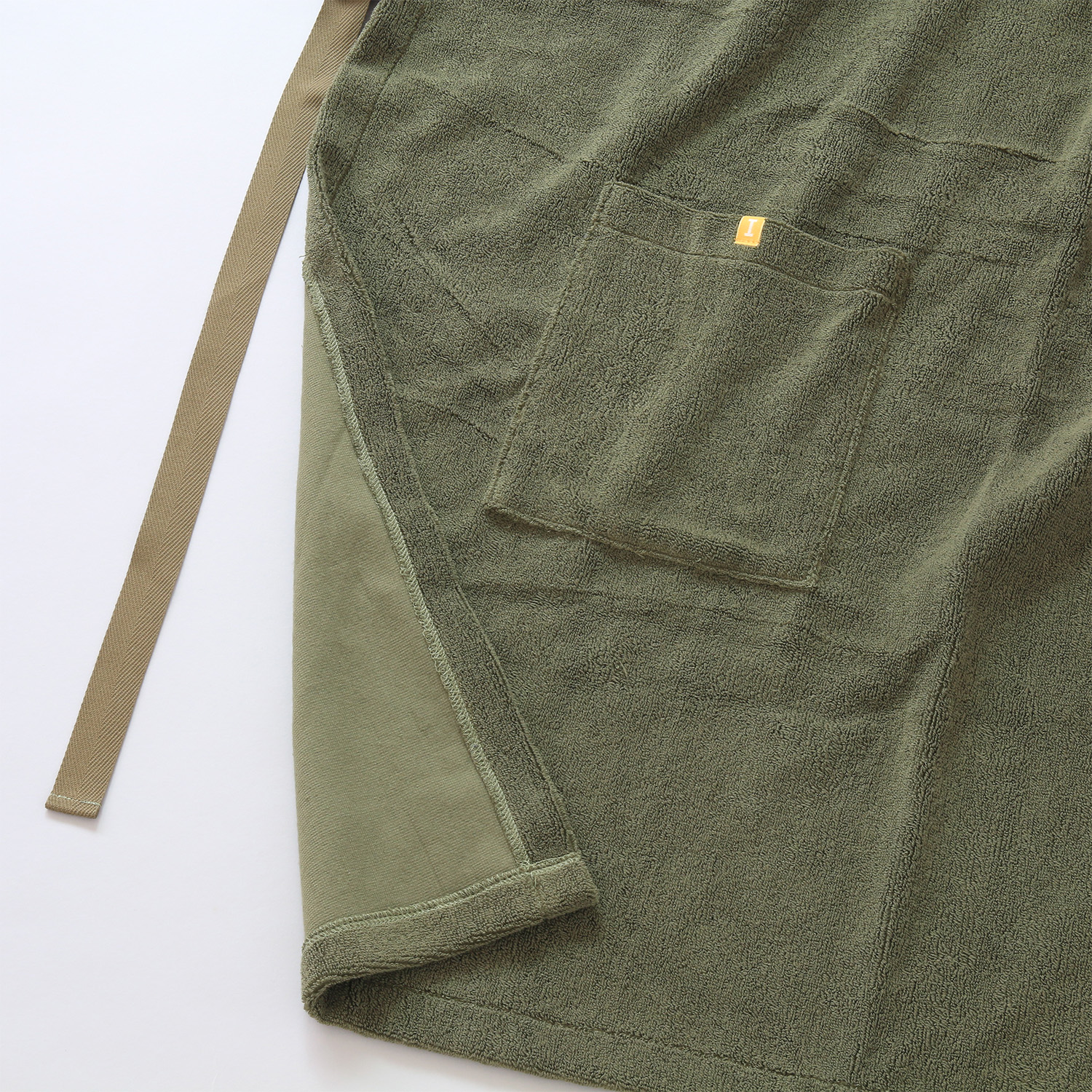 今治タオルがつくる、大人用オーガニックコットンのタオルエプロン