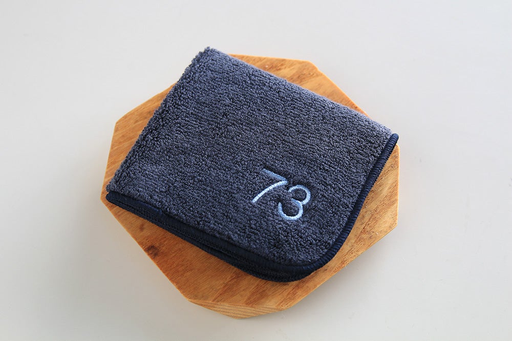 73周年記念タオルハンカチプレゼント