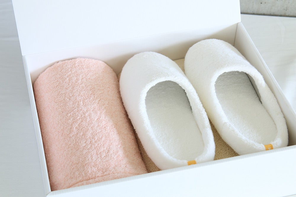 【ポイント2倍】ただいまリラックスギフトセット（フェイスタオル+バスマット+ルームシューズ）